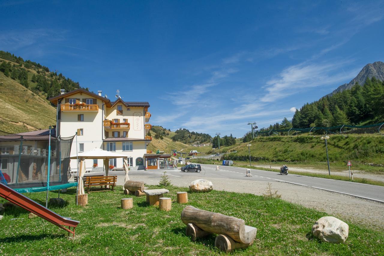 Hotel Bezzi Passo del Tonale Exteriér fotografie